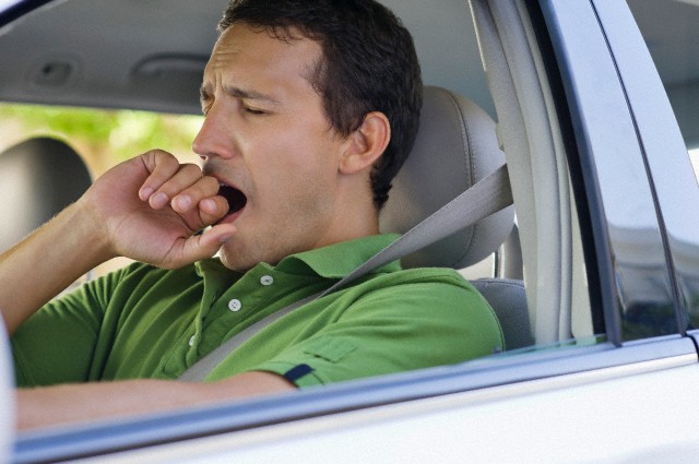 Υπνική άπνοια: μήπως νυστάζετε όταν οδηγείτε;