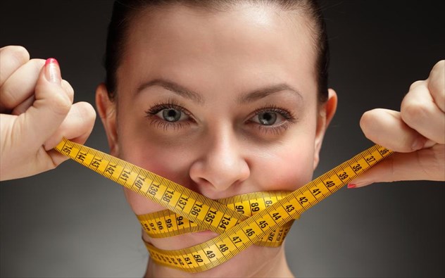 Διαλειμματική νηστεία: Πόσο βοηθά τελικά την απώλεια βάρους;