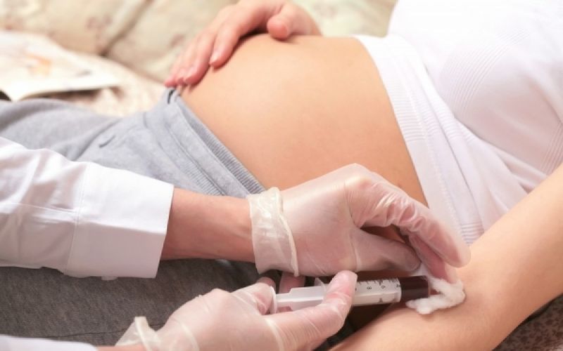 Κορονοϊός: Ασφαλή για εγκύους, θηλάζουσες και όσες θέλουν να κάνουν παιδί, τα εμβόλια της Pfizer και της Moderna