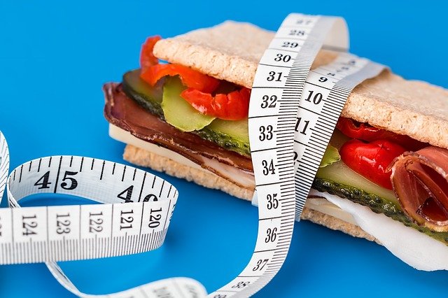 Διαλειμματική νηστεία: Ναι ή όχι για την απώλεια βάρους - Μελέτη